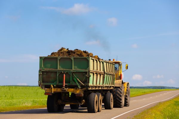 Bulk Soil Delivery in Santa Ana