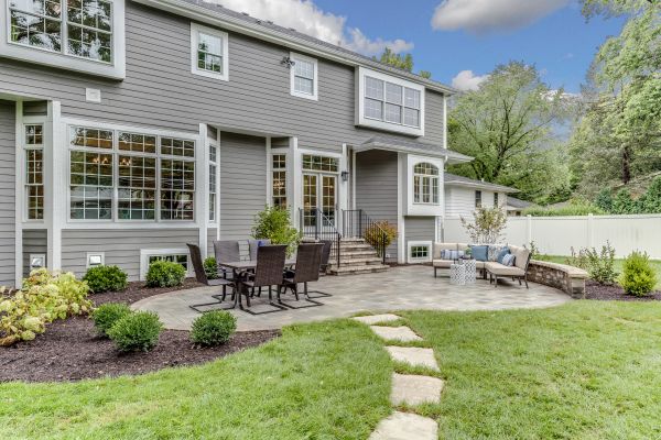 Concrete Patio Landscaping in Santa Ana