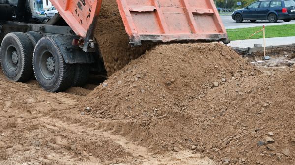 Soil Delivery in Santa Ana