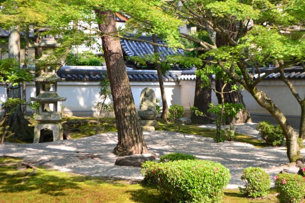 Zen Garden Landscaping in Santa Ana