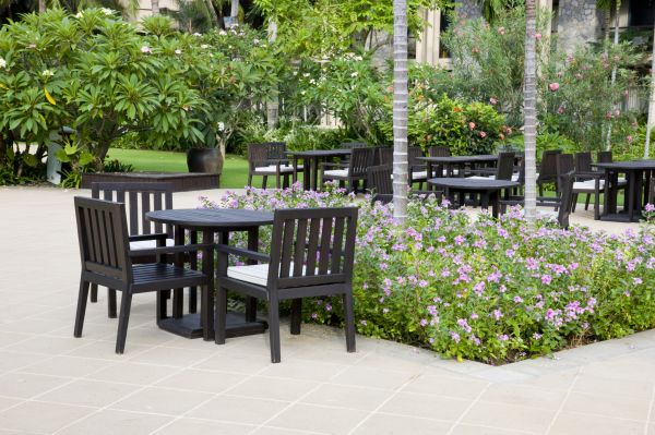 Courtyard Landscaping in Santa Ana
