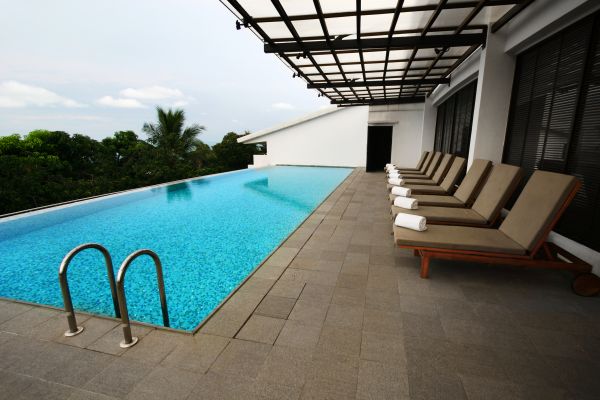 Pool Patio Landscaping in Santa Ana
