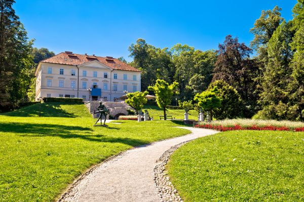 Park Landscape Maintenance in Santa Ana
