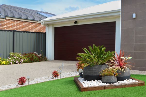 Front Yard Landscaping in Santa Ana