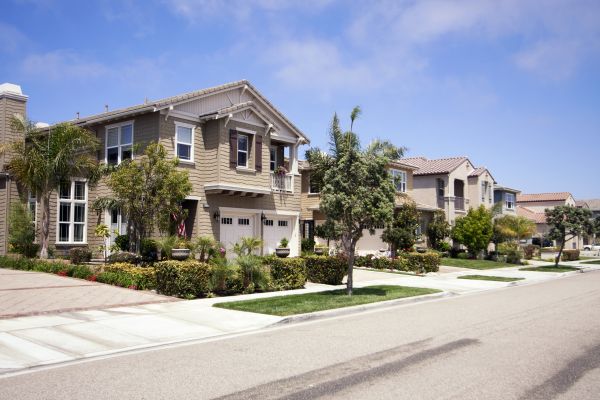 Neighborhood Landscaping in Santa Ana