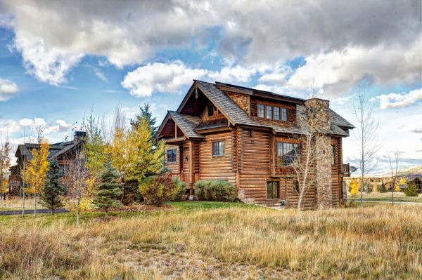 Cabin Landscaping in Santa Ana